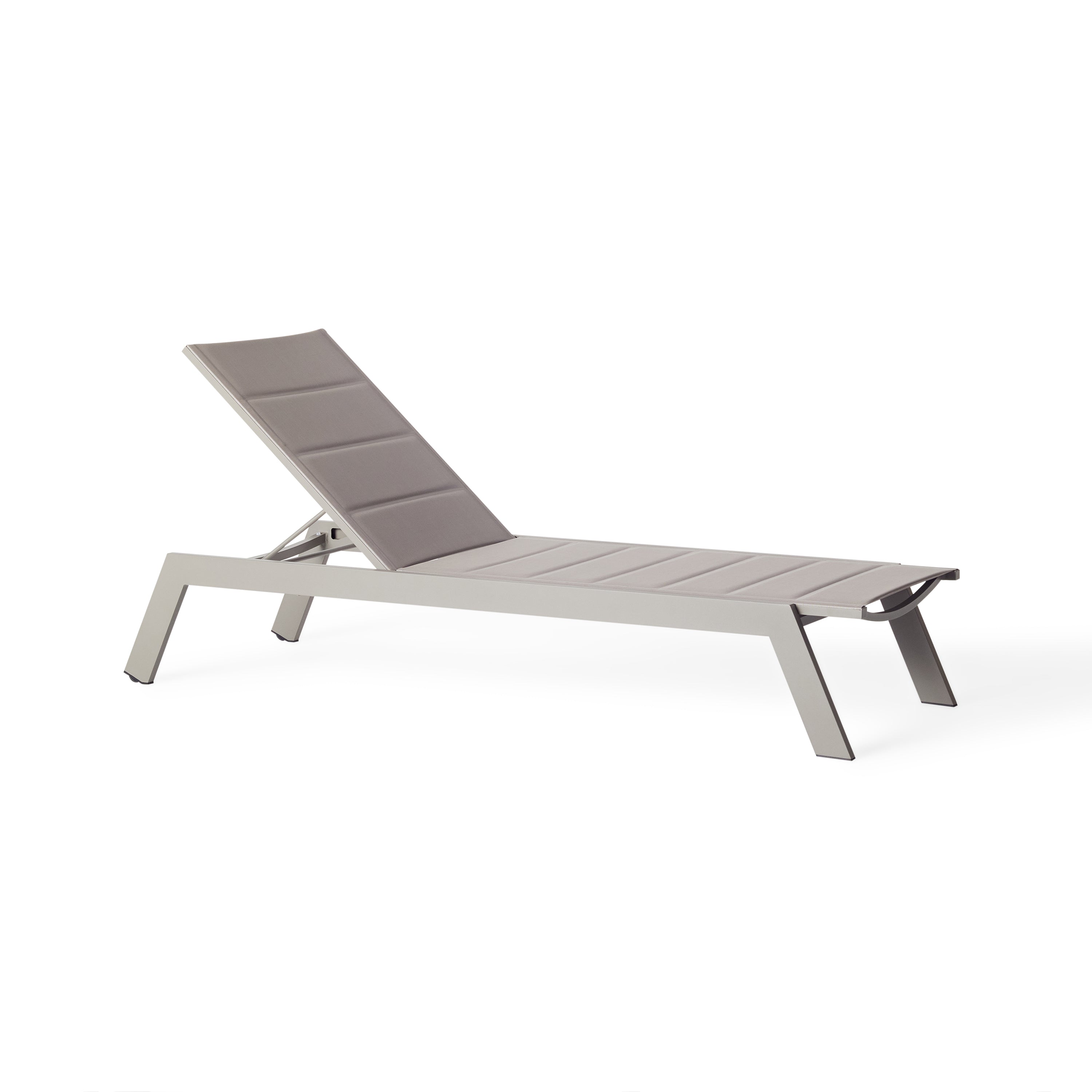 Tiburon Chaise with Padded Sling in Quartz Grey Aluminum