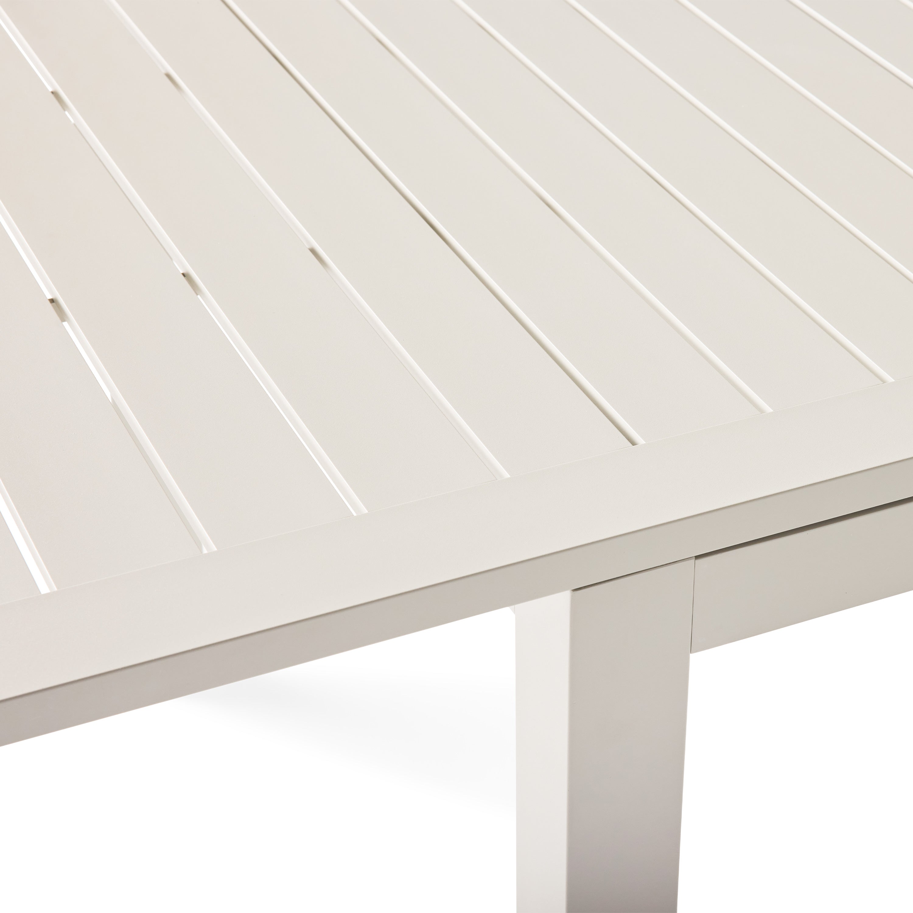 Belvedere 78"-120" Extension Dining Table in Dune Aluminum