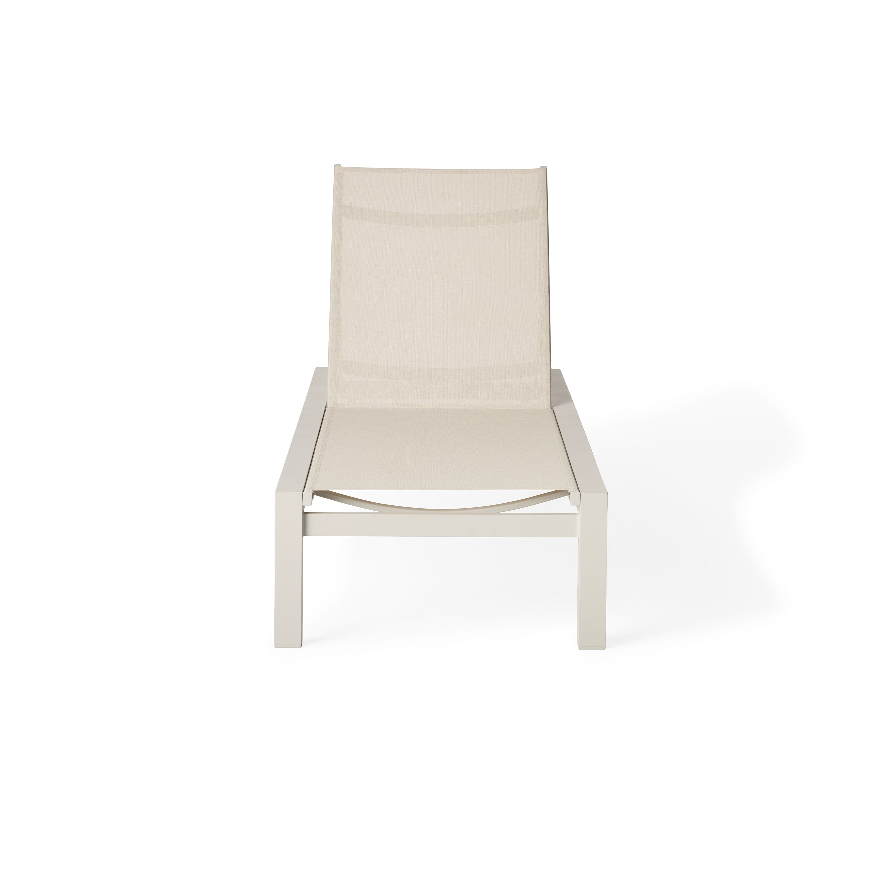 Santa Monica Chaise Lounge in Dune Aluminum