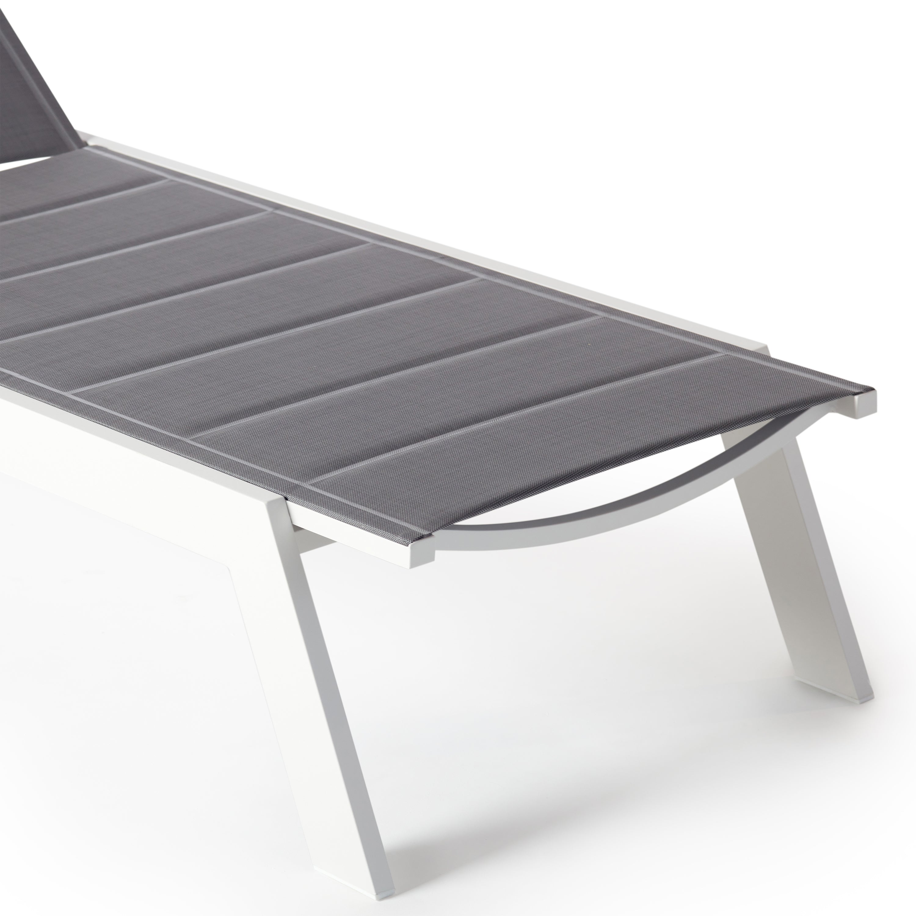Tiburon Chaise with Padded Sling in White Aluminum