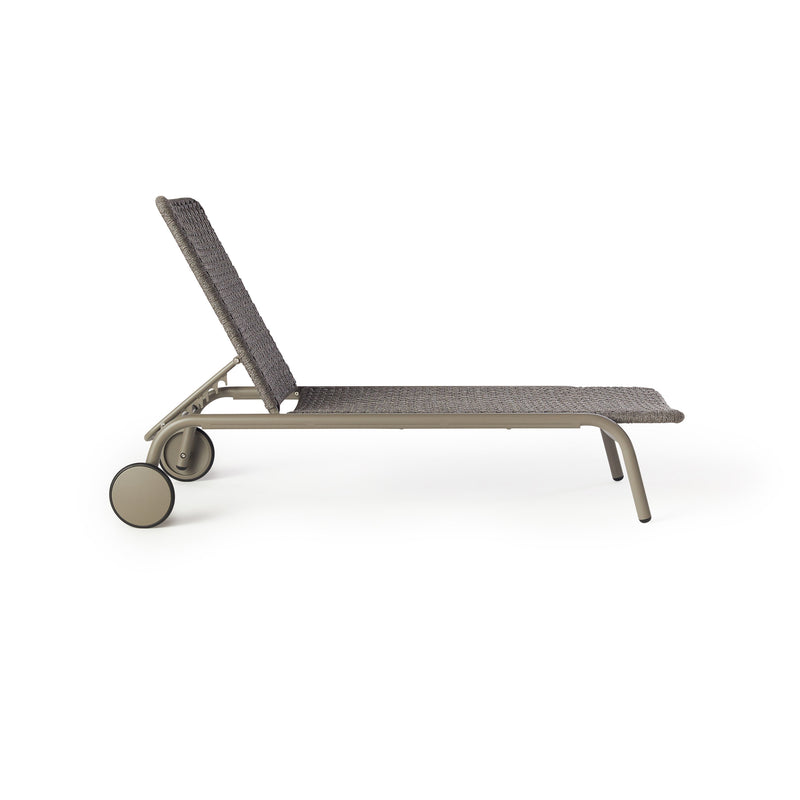 Presidio Chaise Lounge in Quartz Grey