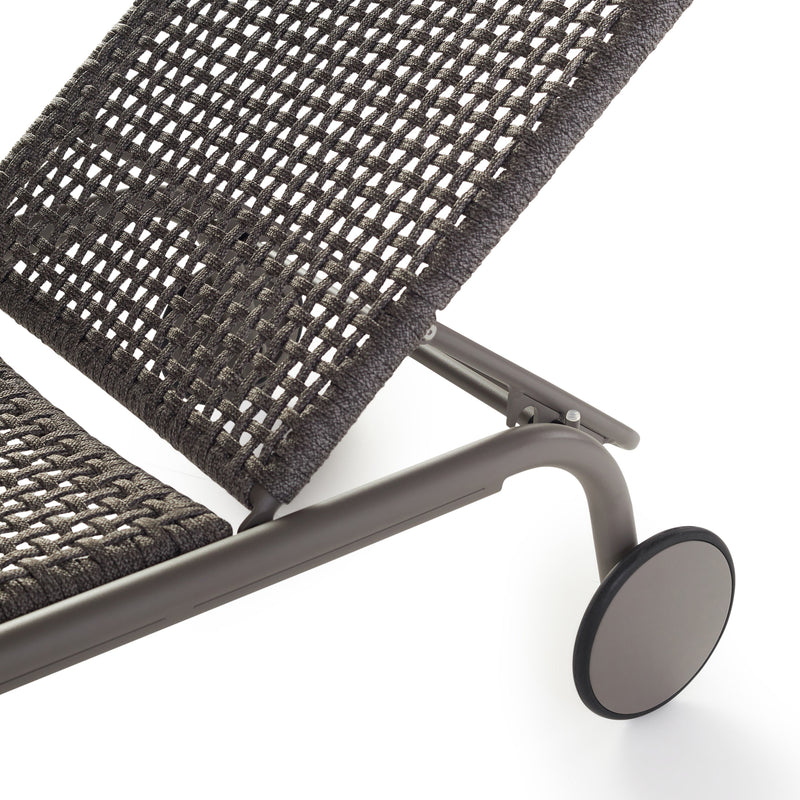 Presidio Chaise Lounge in Quartz Grey