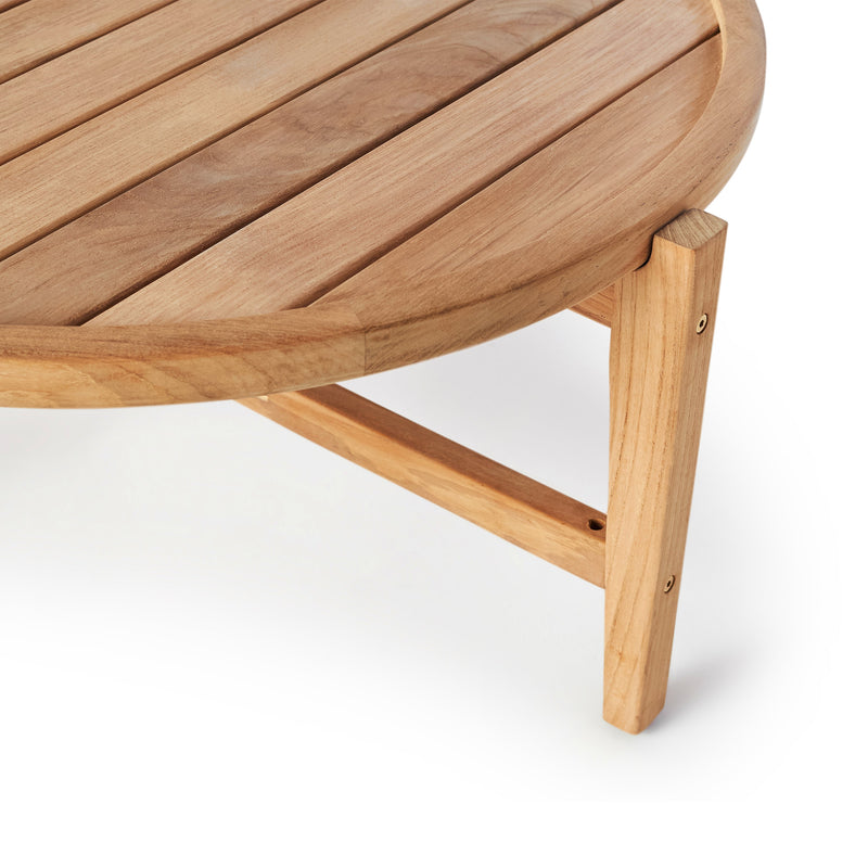 Redondo 32" Coffee Table in Teak
