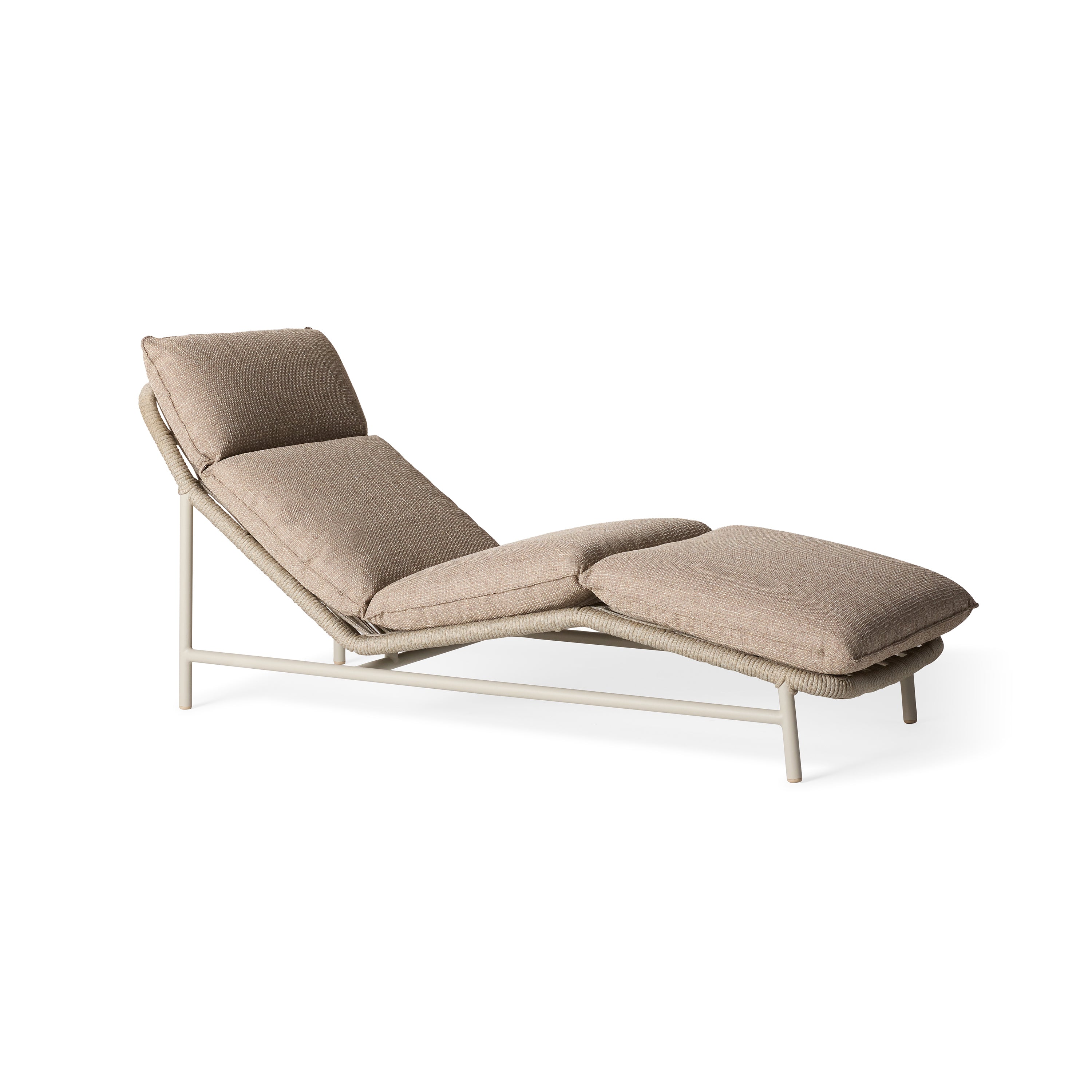 South Bay Sun Lounger in Dune Aluminum