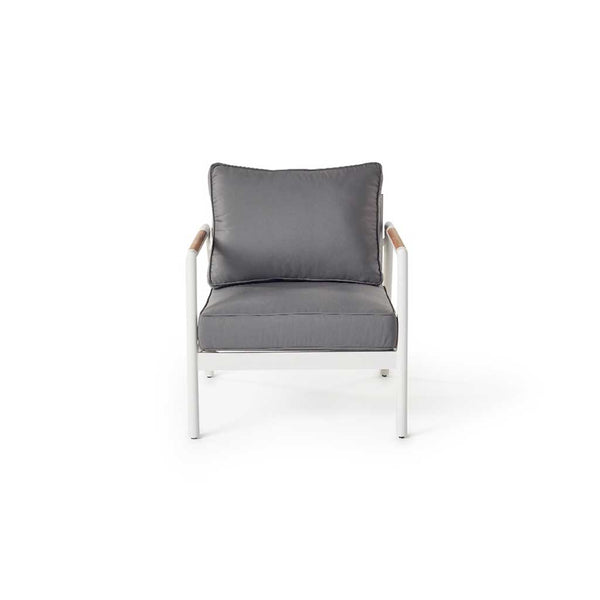 Pasadena Lounge Chair in White Aluminum